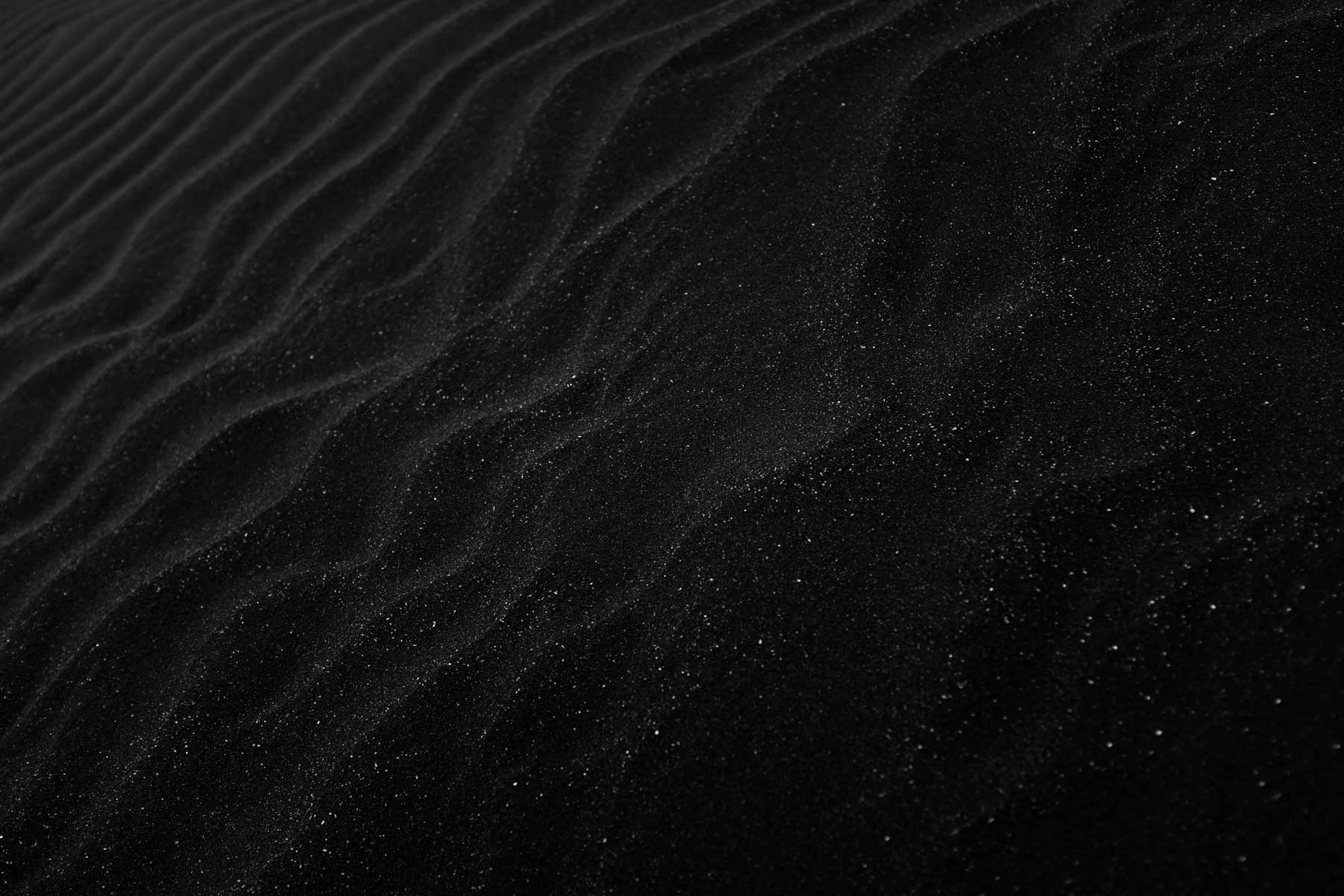 pexels-adrien-olichon-1257089-2387793